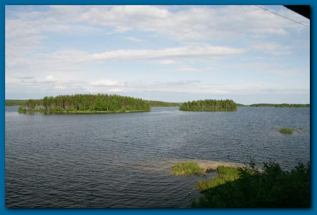 600x399 pixels (27K)