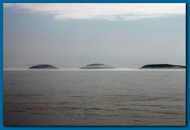 600x402 pixels (19K)