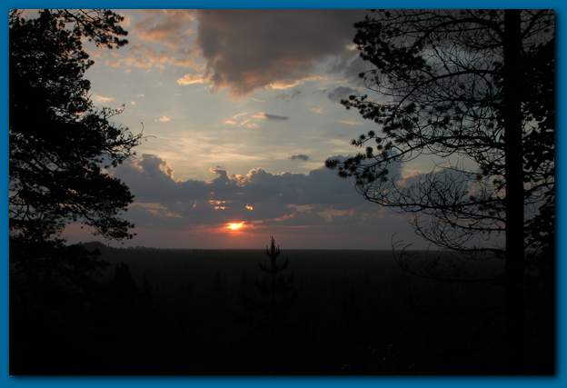 600x402 pixels (27K)