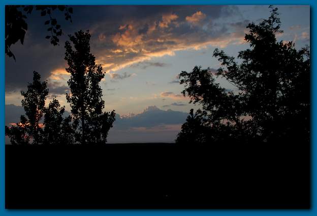 600x401 pixels (27K)