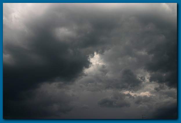 600x402 pixels (14K)